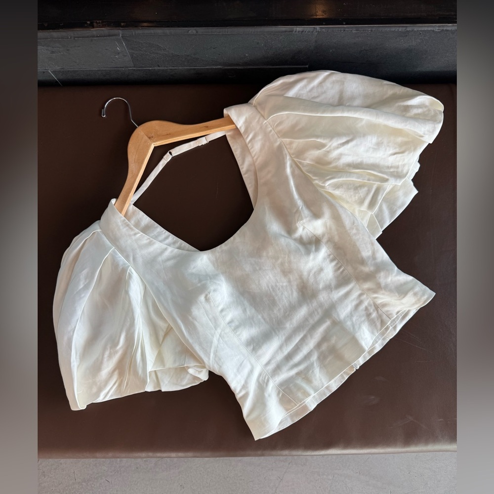 FRAME Elegant White Puff Sleeve Top